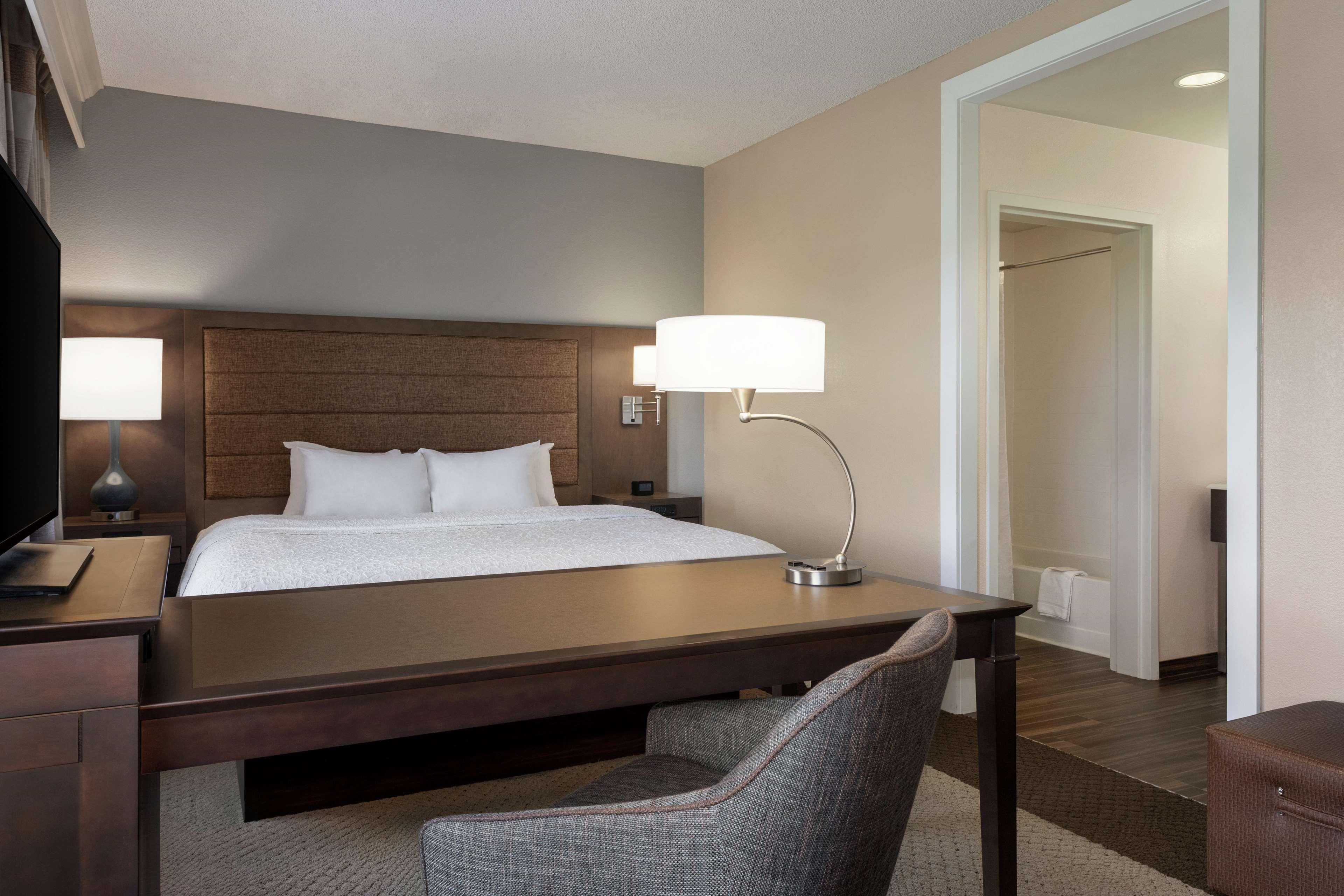 Hampton Inn & Suites Montgomery-Eastchase Экстерьер фото
