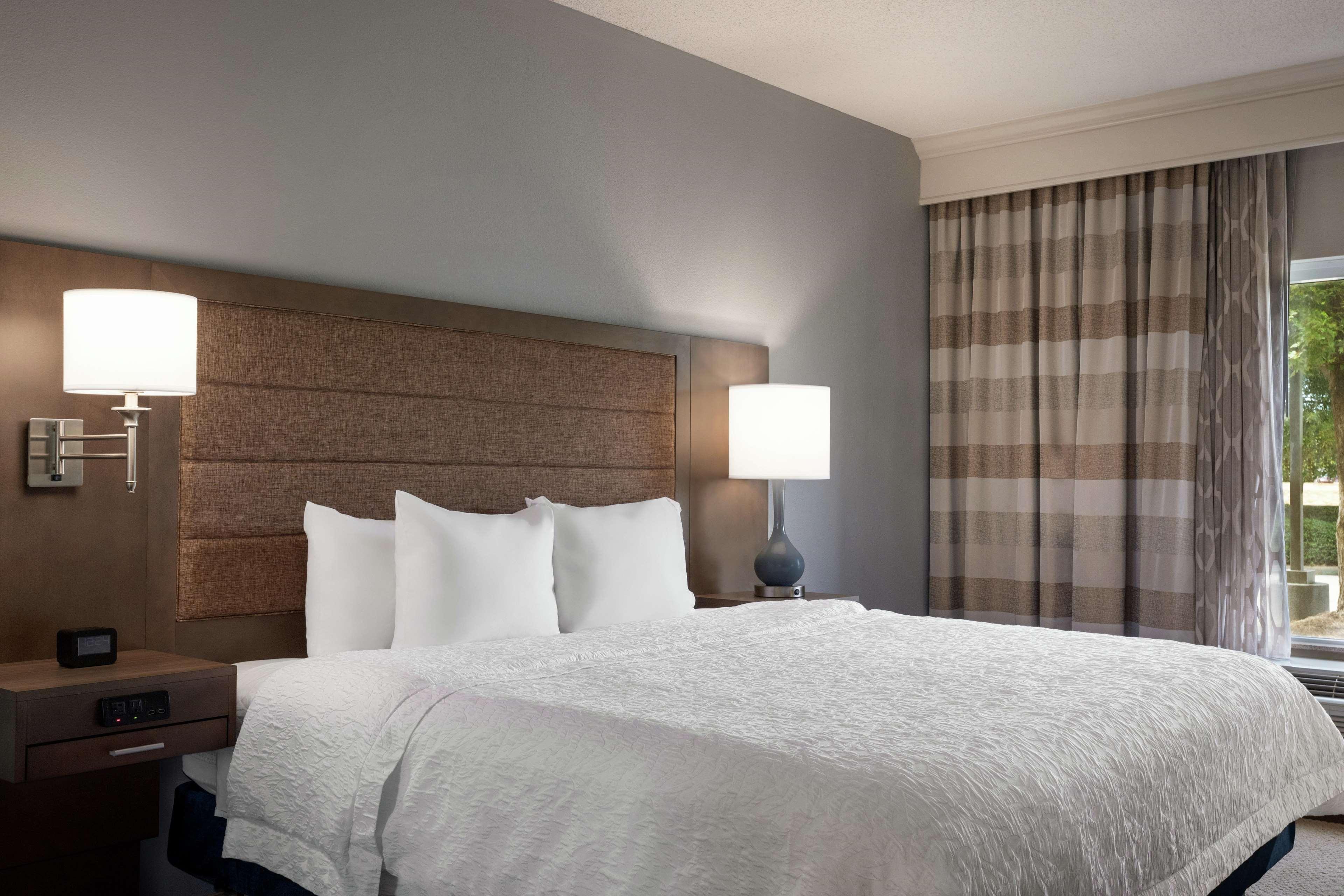 Hampton Inn & Suites Montgomery-Eastchase Экстерьер фото