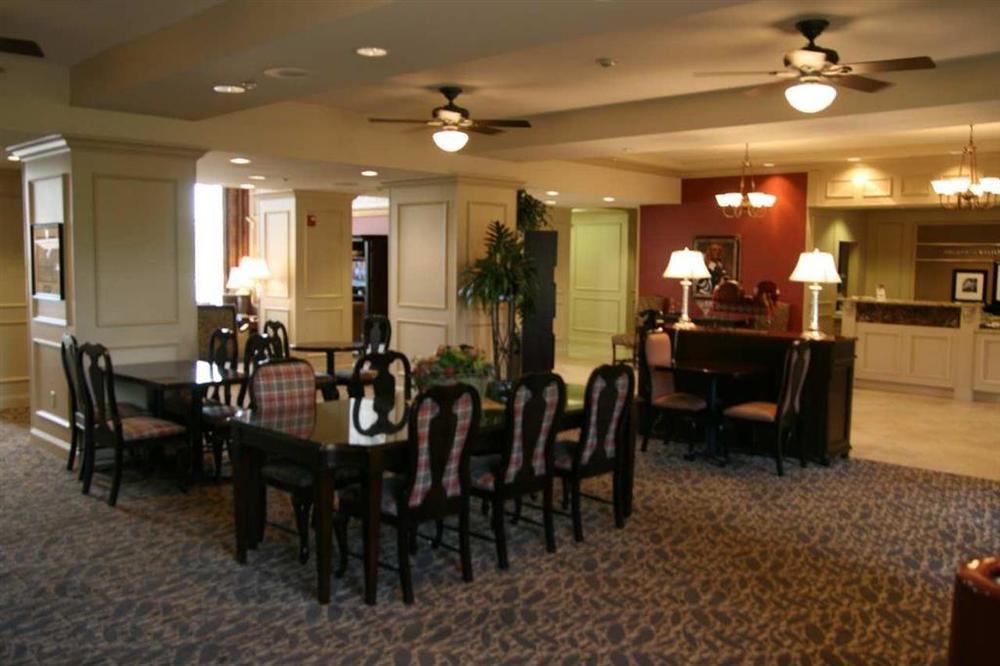 Hampton Inn & Suites Montgomery-Eastchase Интерьер фото