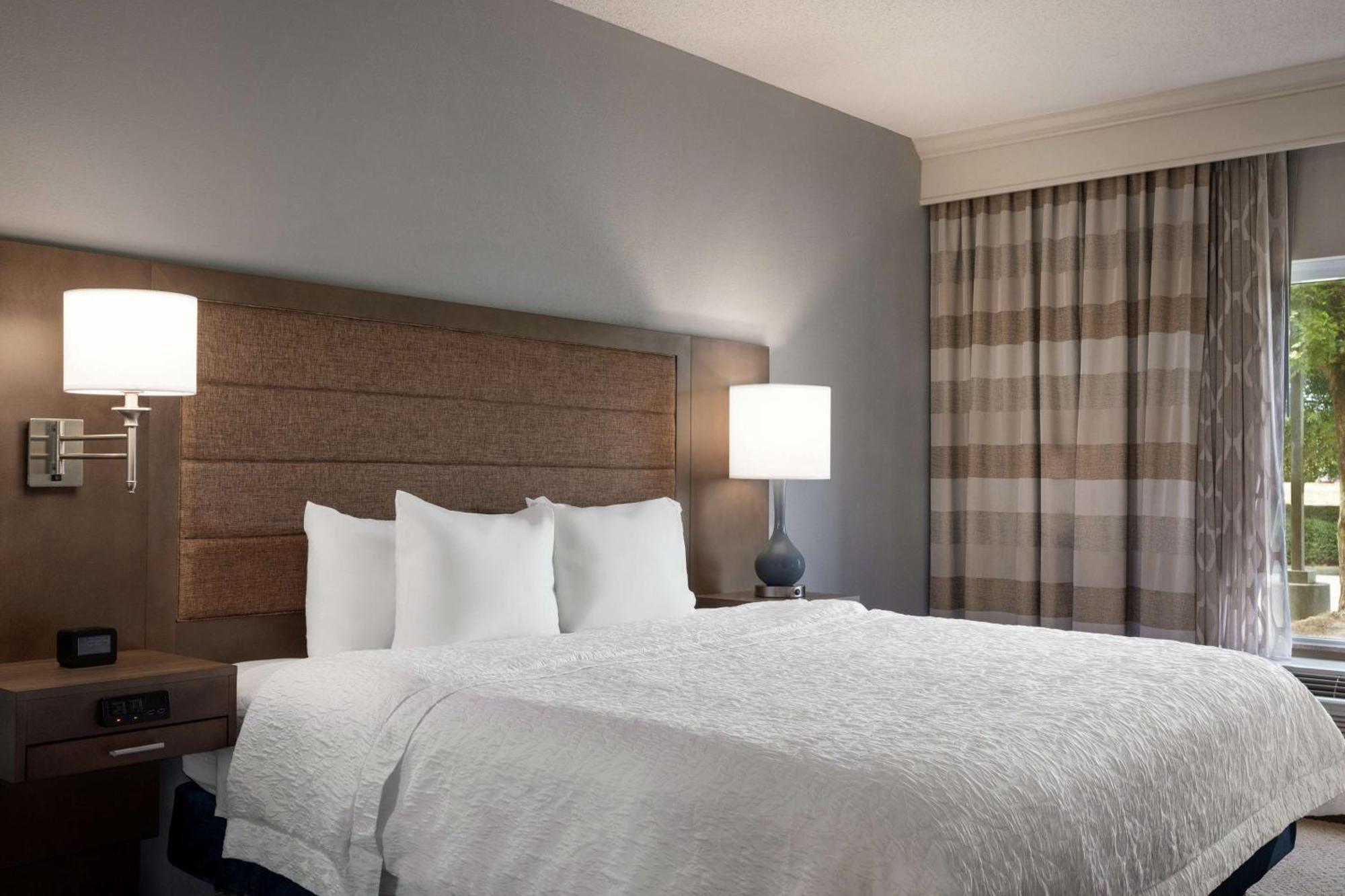 Hampton Inn & Suites Montgomery-Eastchase Экстерьер фото