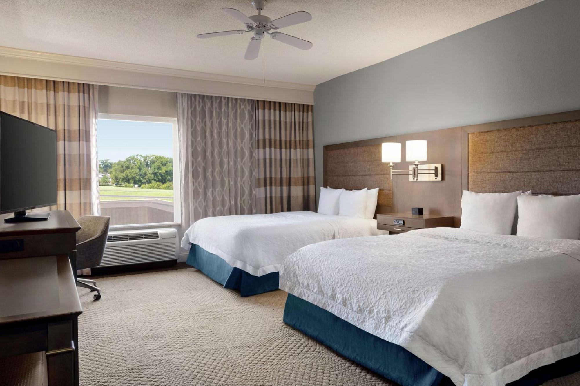 Hampton Inn & Suites Montgomery-Eastchase Экстерьер фото